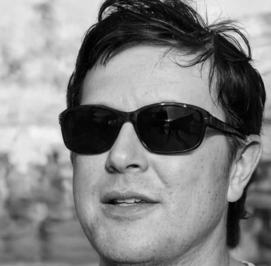 Булат Сарсенов - системный архитектор